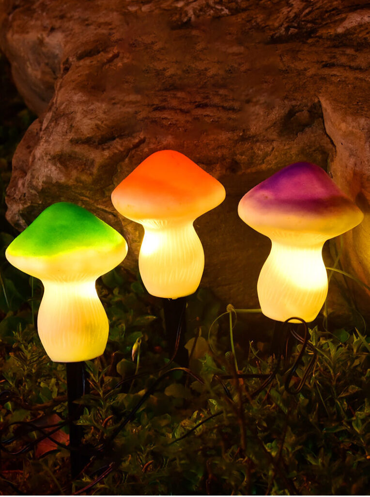 solar mushroon garden lights 6